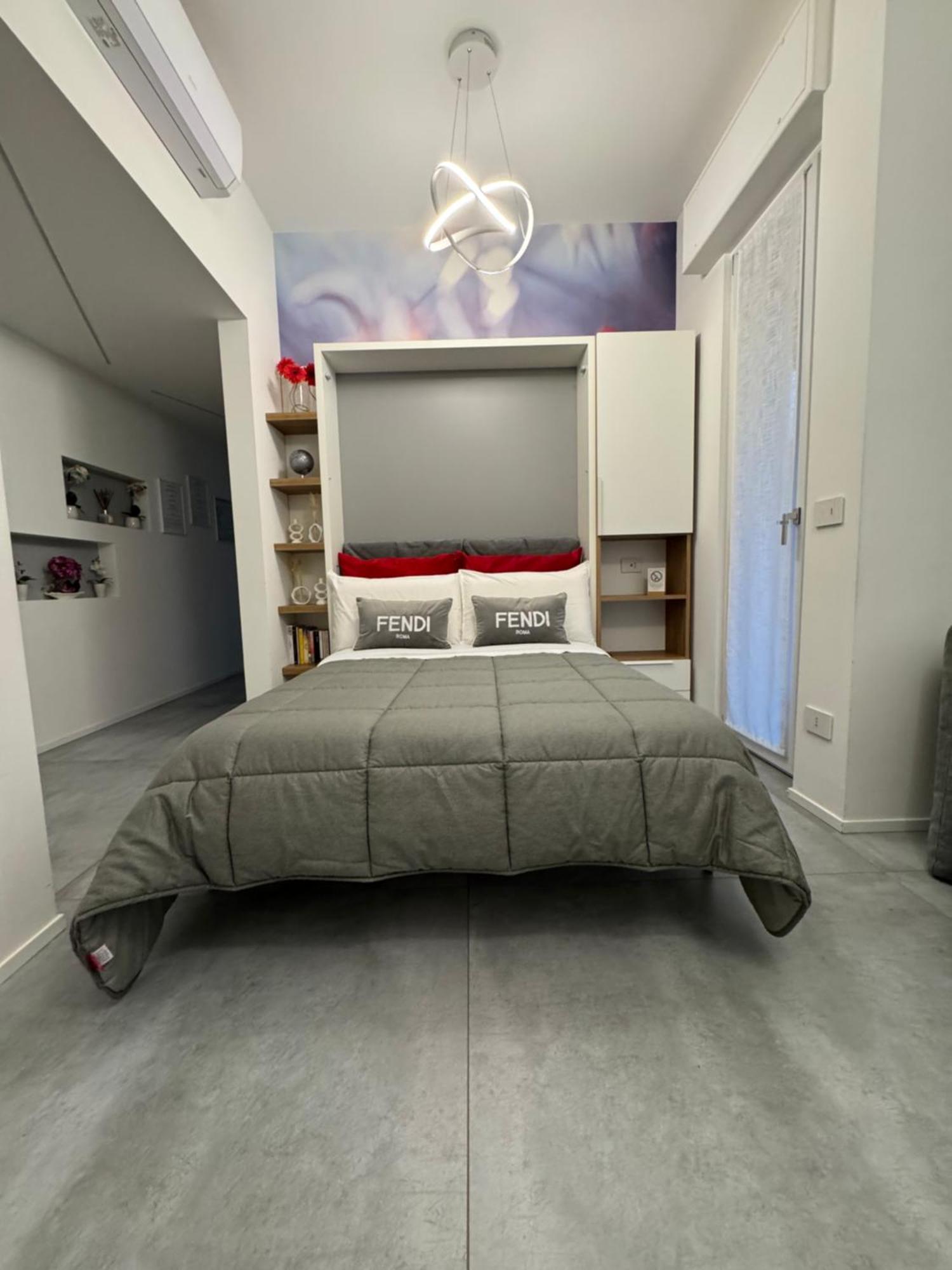 B&B Prestige Corsico Bagian luar foto